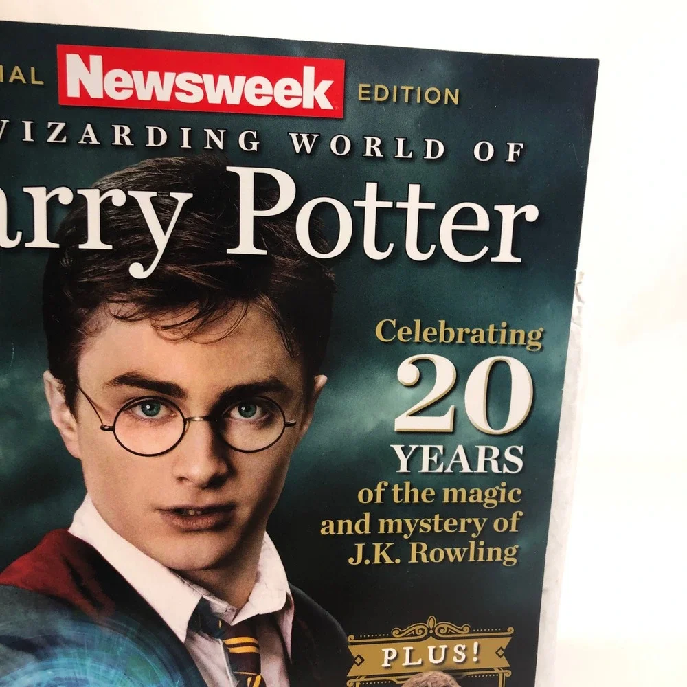 Newsweek Special Edition‎ The Wizarding World of Harry Potter Magazine 20 Years